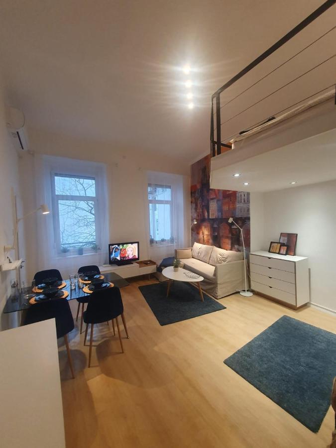 Petofi Apartment With Air Condition 부다페스트 외부 사진